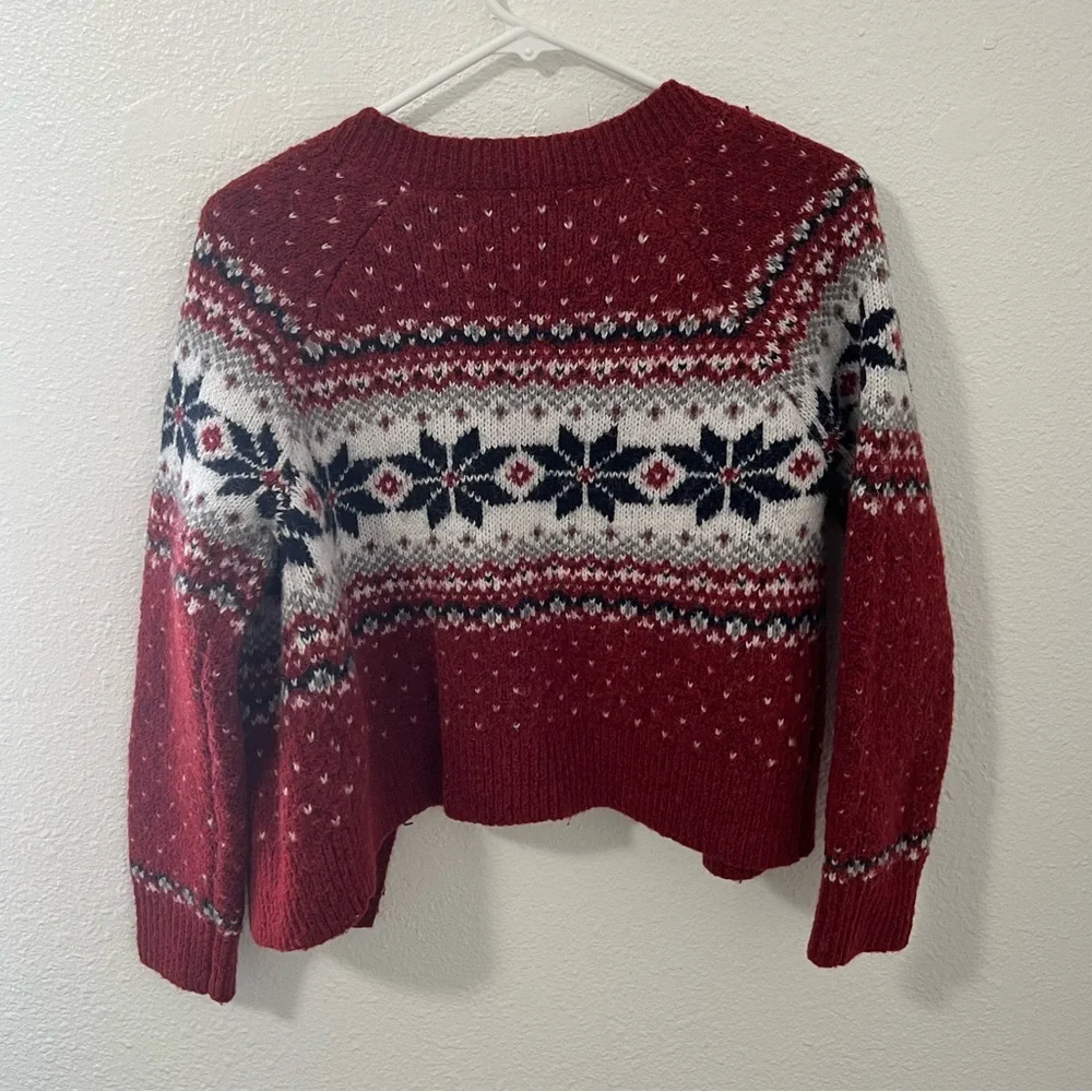 Sweater - Picture 3 of 3